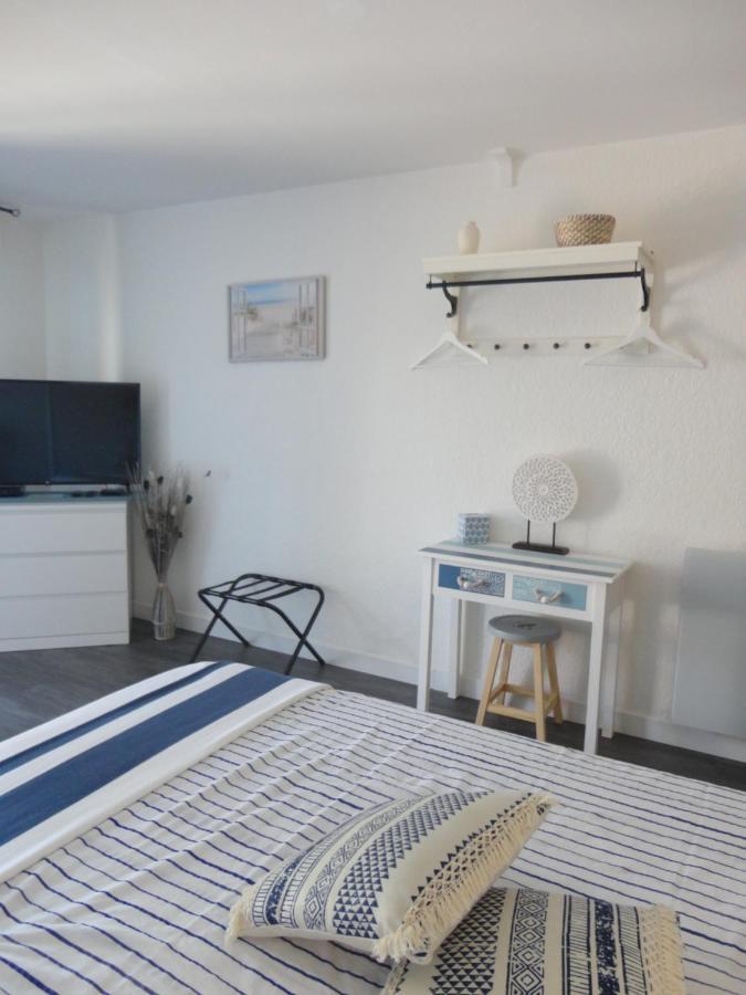 Studio Ocean Avec Terrasse Coeur De Ville บิสการ์รอส ภายนอก รูปภาพ